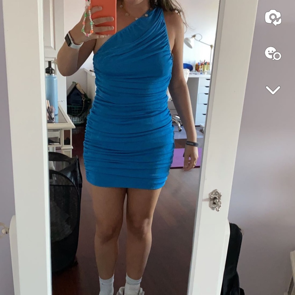 Lioness dress